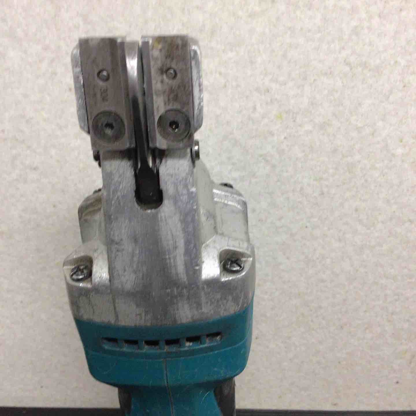 ◇マキタ(makita) コードレスストレートシャー JS160DZ【町田店