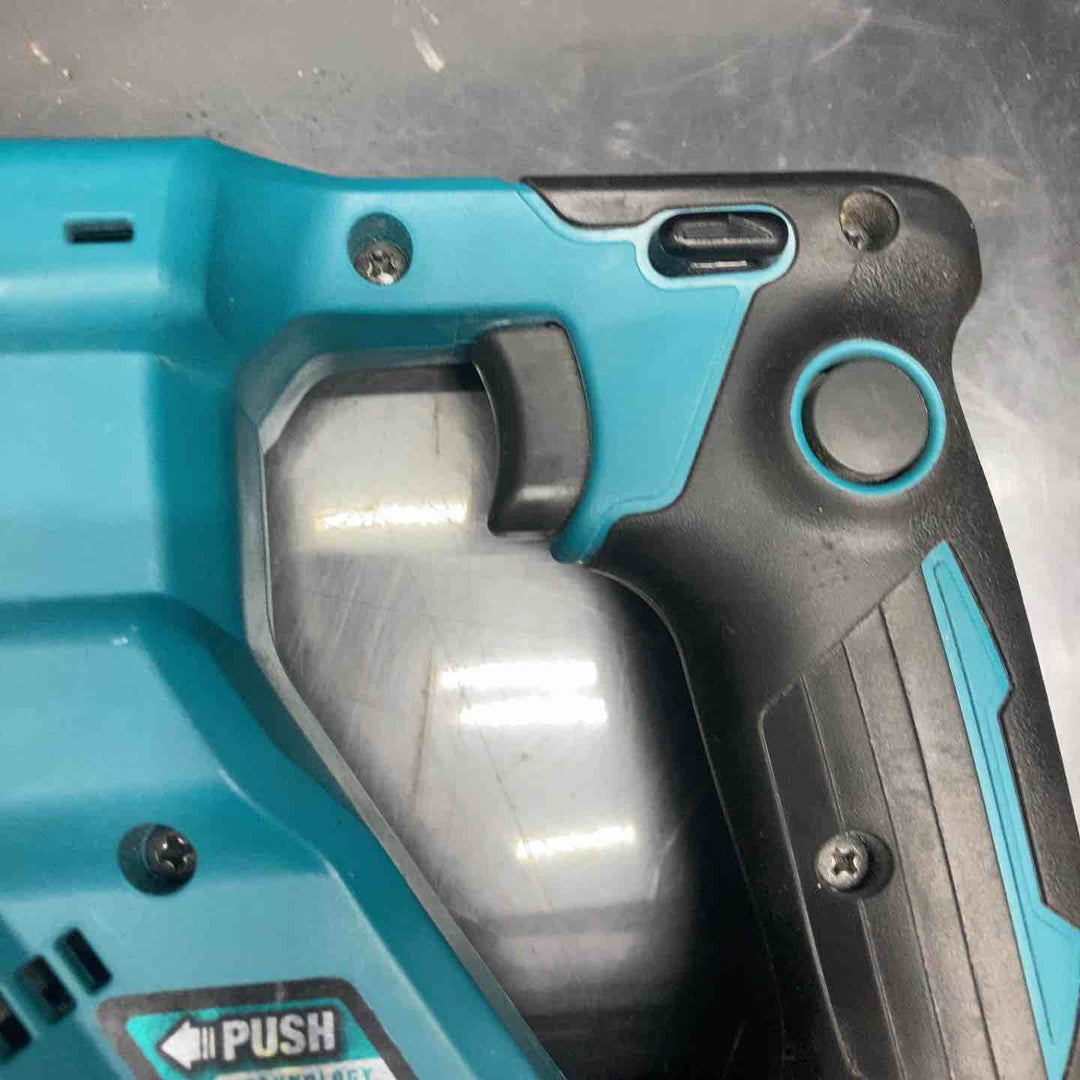 ★マキタ(makita) コードレスオートパックスクリュードライバー FR451DZ【川越店】