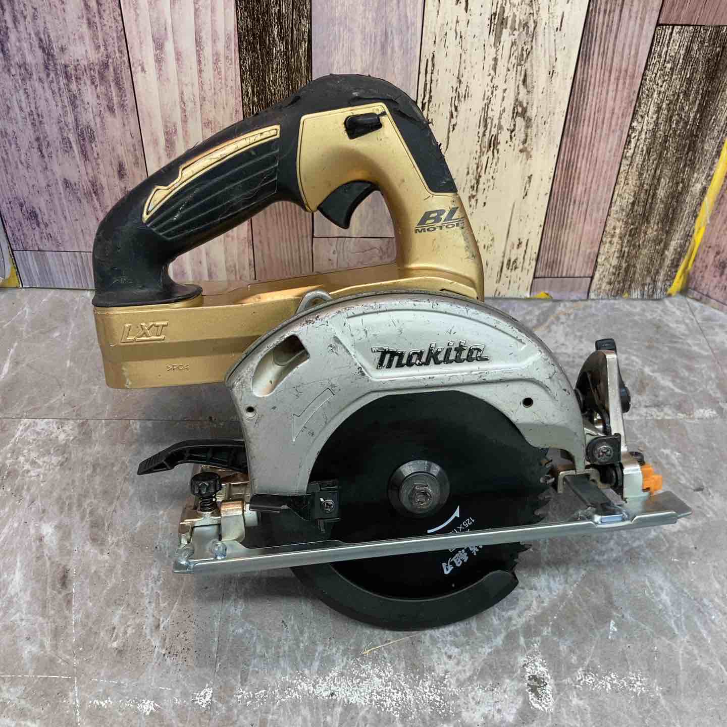 ◇マキタ(makita) 125mmコードレス丸ノコ HS471DSP1DZ（100周年限定モデル） 本体のみ【八潮店】 ◇マキタ(makita) 125mmコードレス丸ノコ HS471DSP1DZ（100周年限定