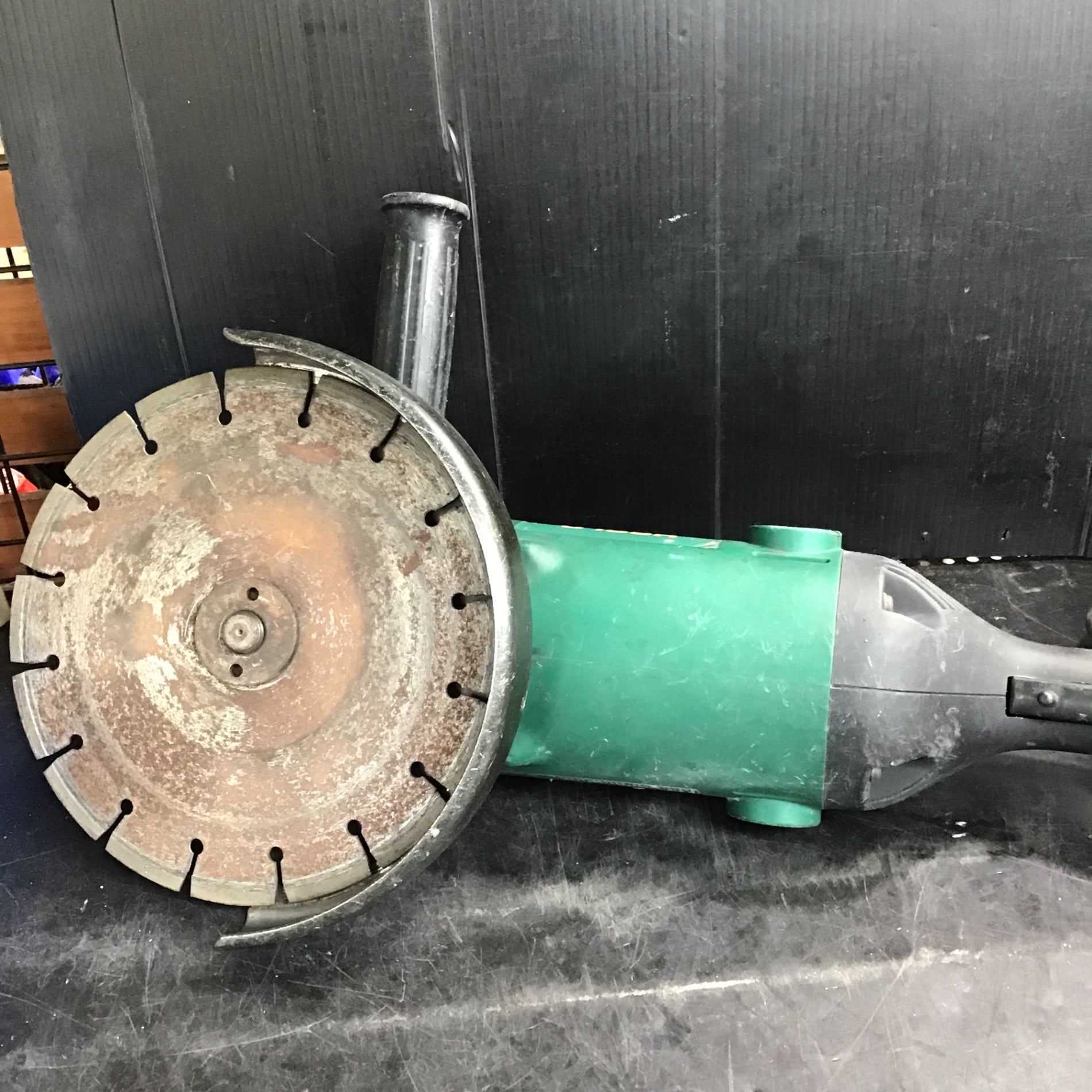 〇ハイコーキ(HIKOKI ※旧:日立工機) 180mmディスクグラインダ G18SH