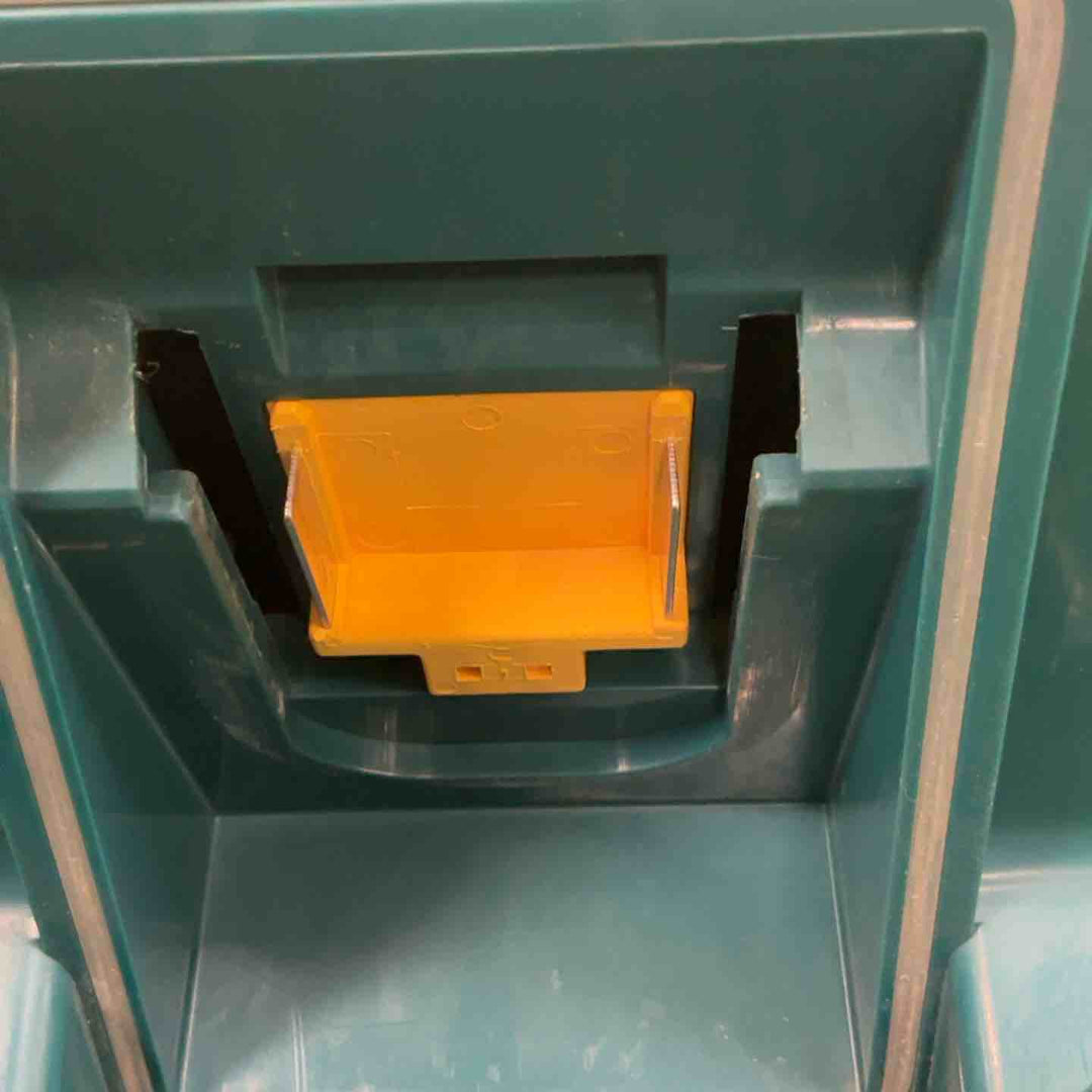 ★マキタ(makita) コードレスLEDスタンドライト ML805【草加店】