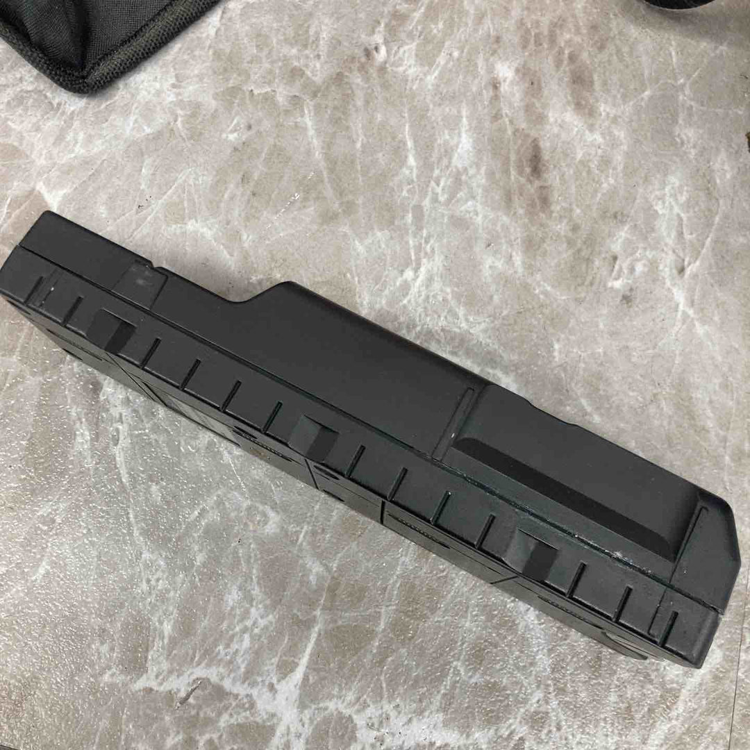 ◇タジマ(TAJIMA) レーザー墨出し器 矩十字・横 ZEROBL-KJY ブルーグリーン ZERO BLUEリチウムｰKJY【八潮店】