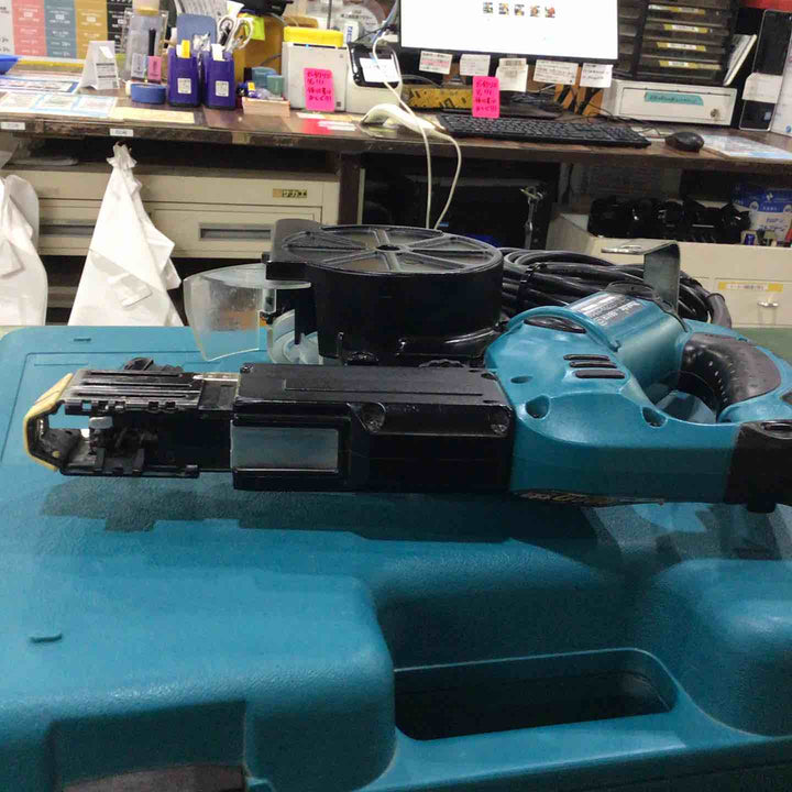 ☆マキタ(makita) オートパックスクリュードライバー 6841R【川口店】