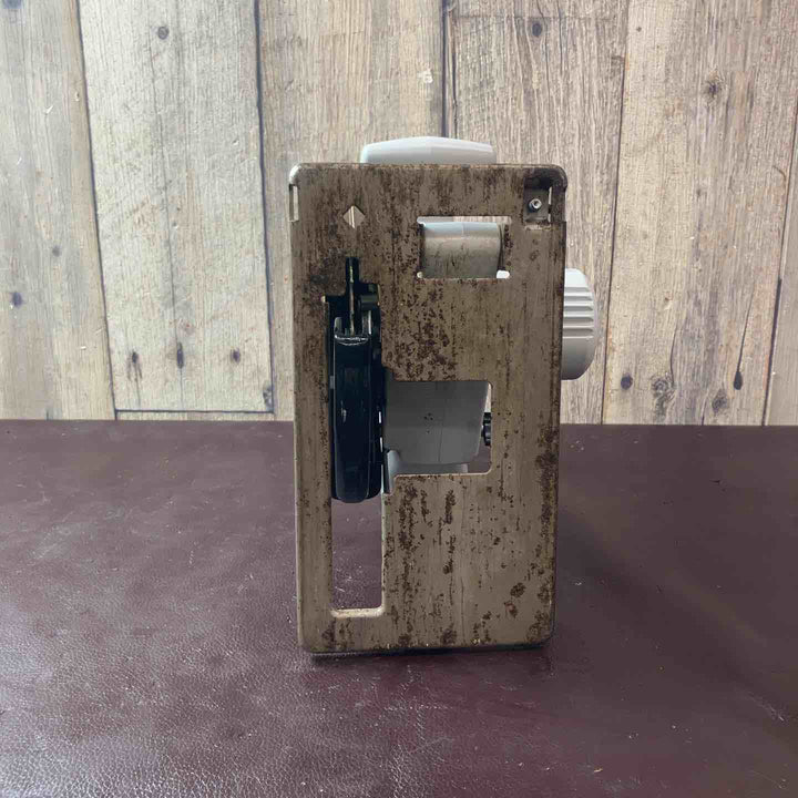 【中古品】 パナソニック(Panasonic) コードレスチップソーカッター EZ4542 バッテリー1個、充電器付属 【東大和店】