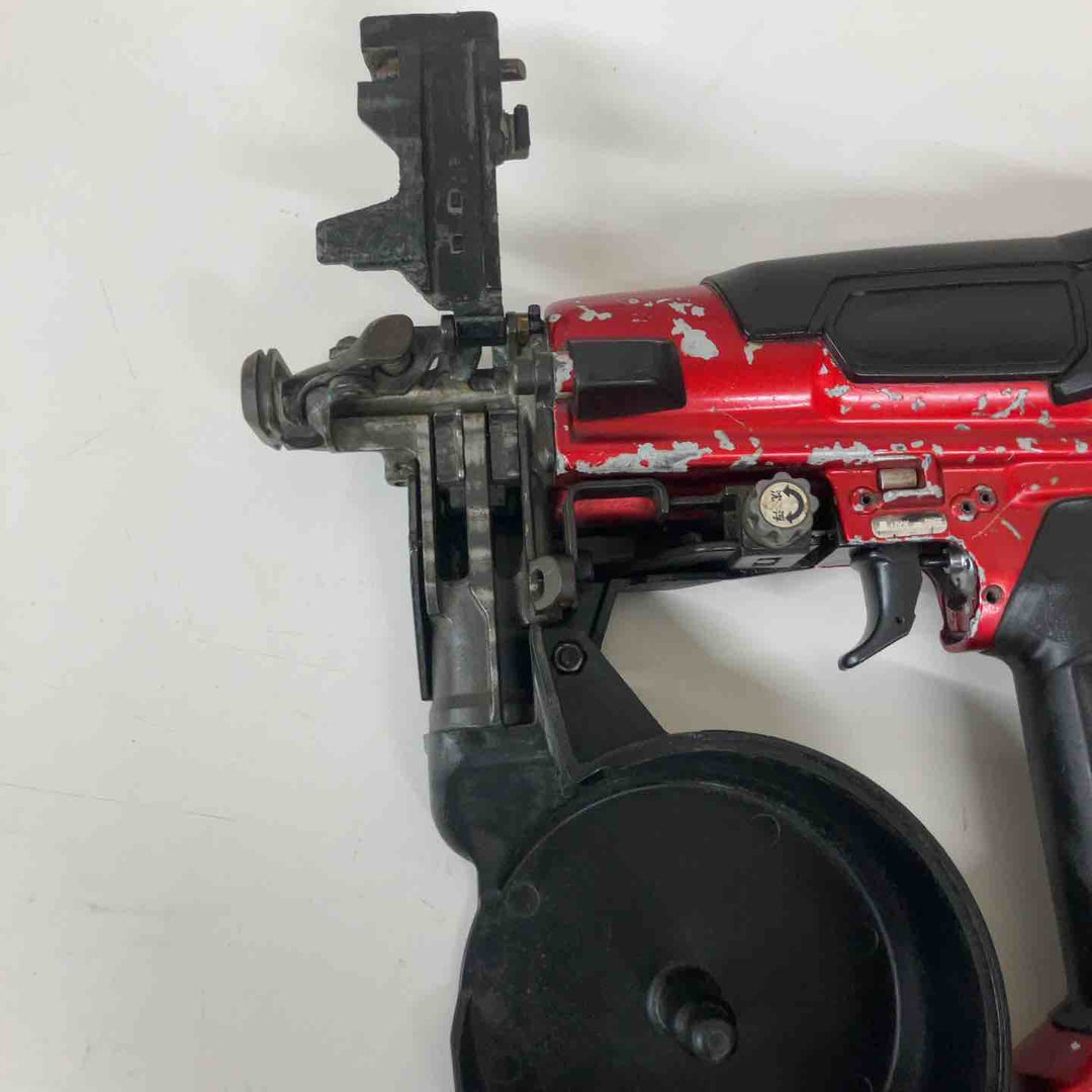 ★マキタ(makita)  41mm高圧エアネジ打ち機 AR411HR 打ち込み確認済み【戸田店】