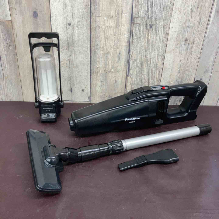 【中古美品】 パナソニック(Panasonic) 14.4V コードレスクリーナー・ランタン 2点まとめ EZ3744 EZ3741 【東大和店】