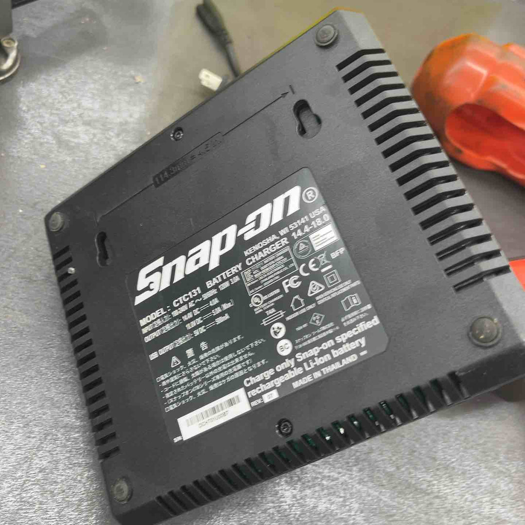 スナップオン 1/2 18V 電動インパクトレンチ セット CT9075 Snap-on 充電式バッテリー1個 充電器1個 【越谷店】