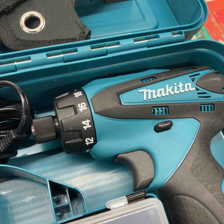 ☆マキタ(makita) 10.8Vコードレスドリルドライバー DF030DWX【戸田店】