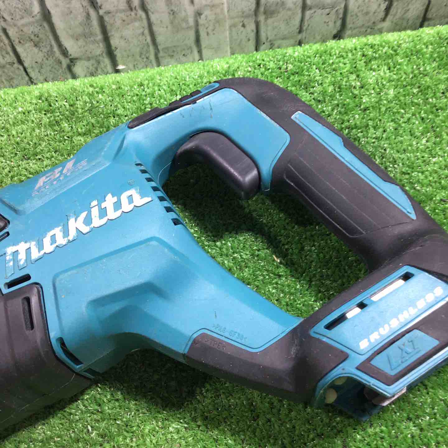 ☆マキタ(makita) コードレスレシプロソー JR187DRGX【川口店