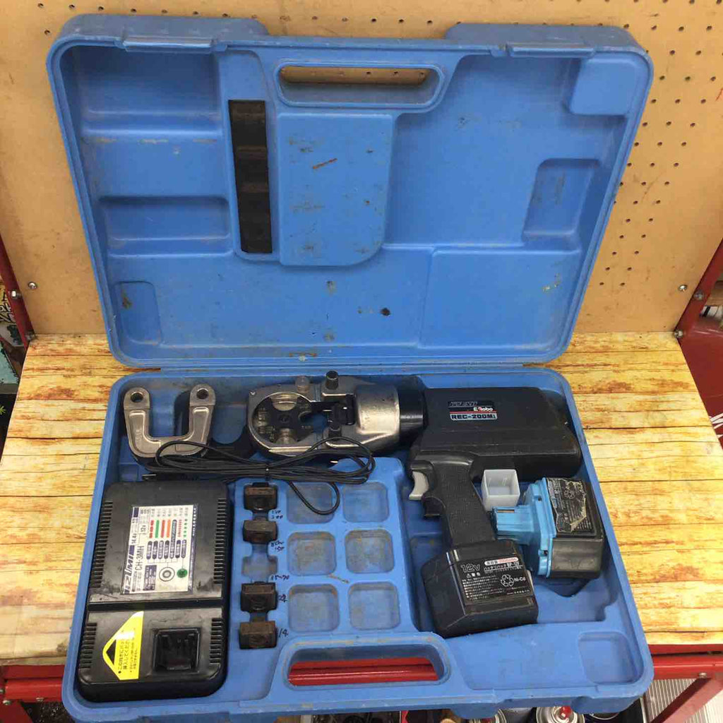 ◇泉精器(IZUMI) コードレス油圧式圧着工具 REC-200M2H【川崎店