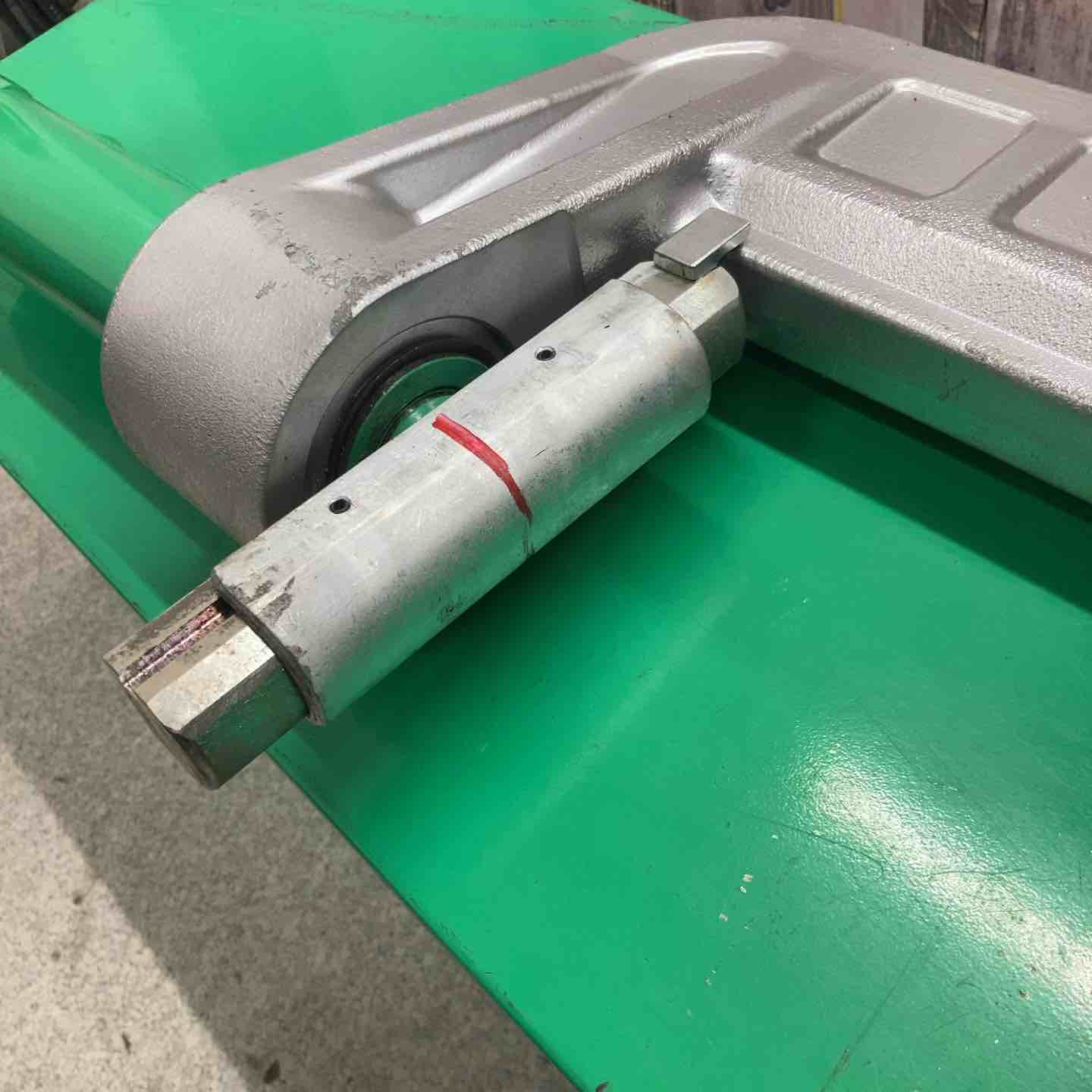 中古品／店頭受取り限定】手動油圧式パイプ断水機 ストップオフ工具TG