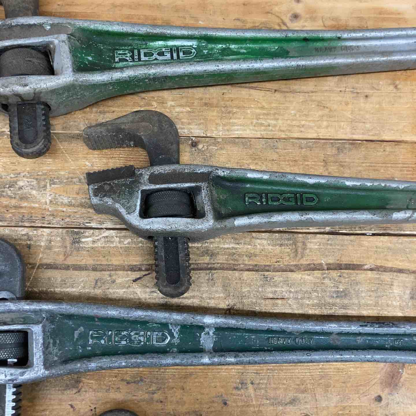 中古品】 【まとめ売り】 RIDGID アルミ パイプレンチ 9本セット 24