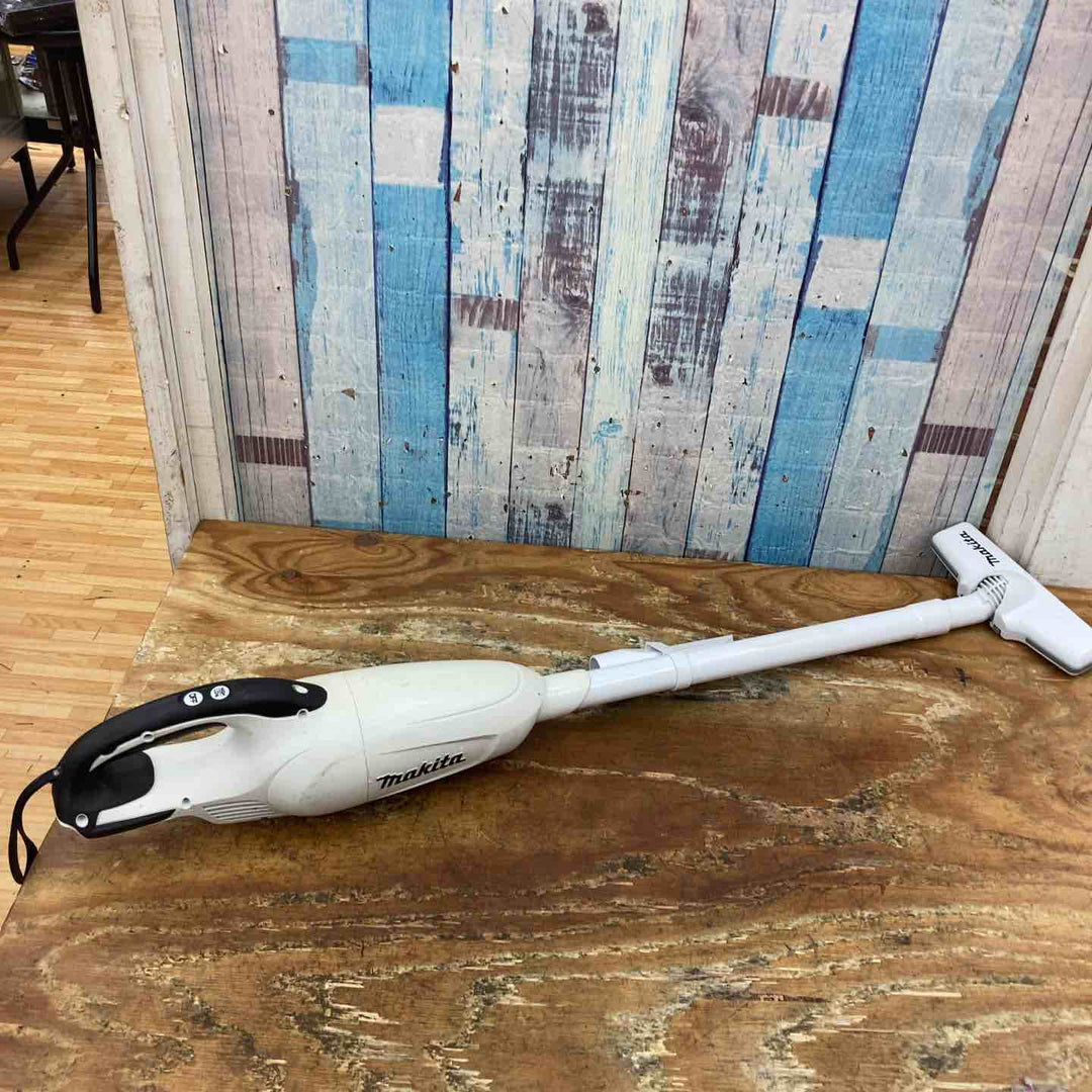 ☆マキタ(makita) コードレスクリーナー CL141FDZW【柏店】