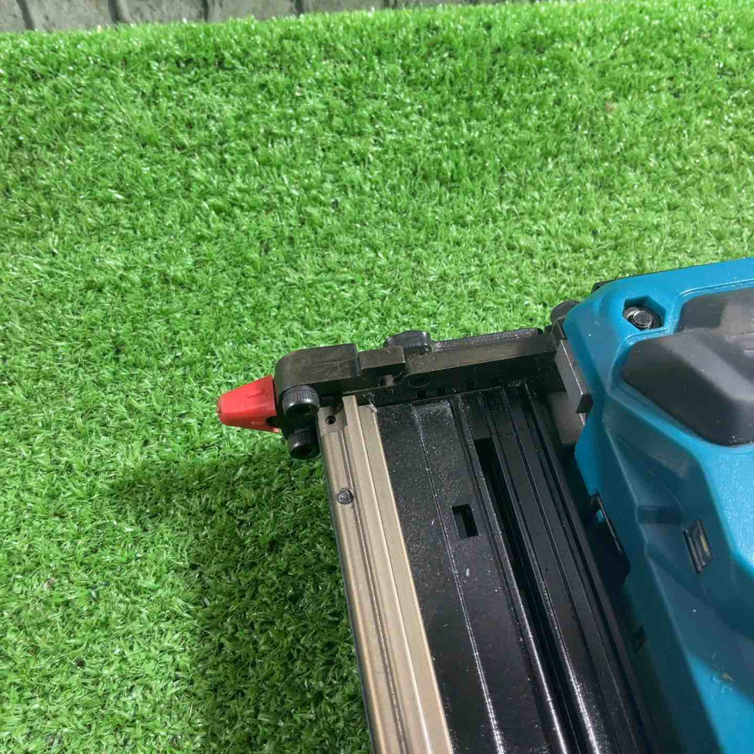 ★マキタ(makita) コードレスピンネイラ PT353DRG【川口店】