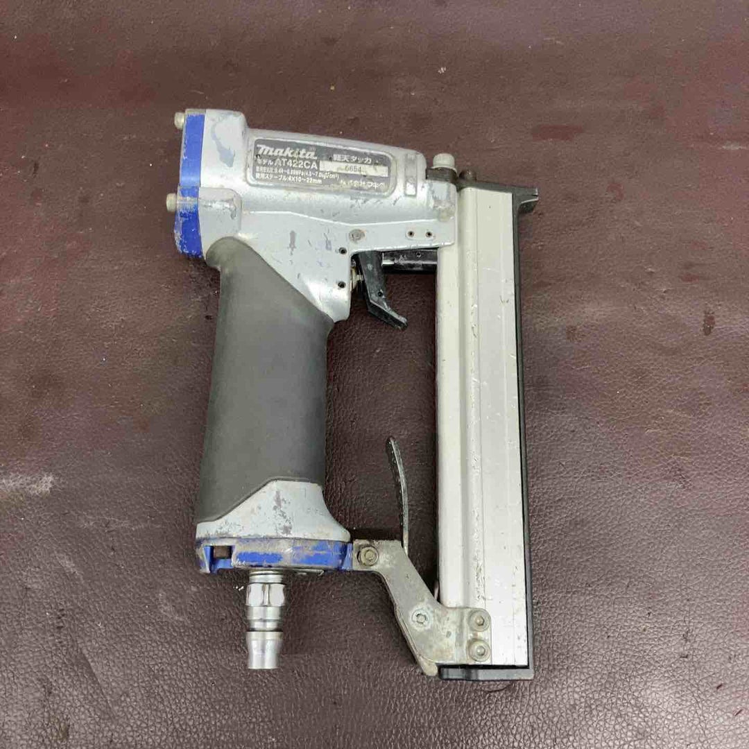 中古品】 マキタ(makita) 22mm 常圧軽天タッカ AT422CA 【東大和店 