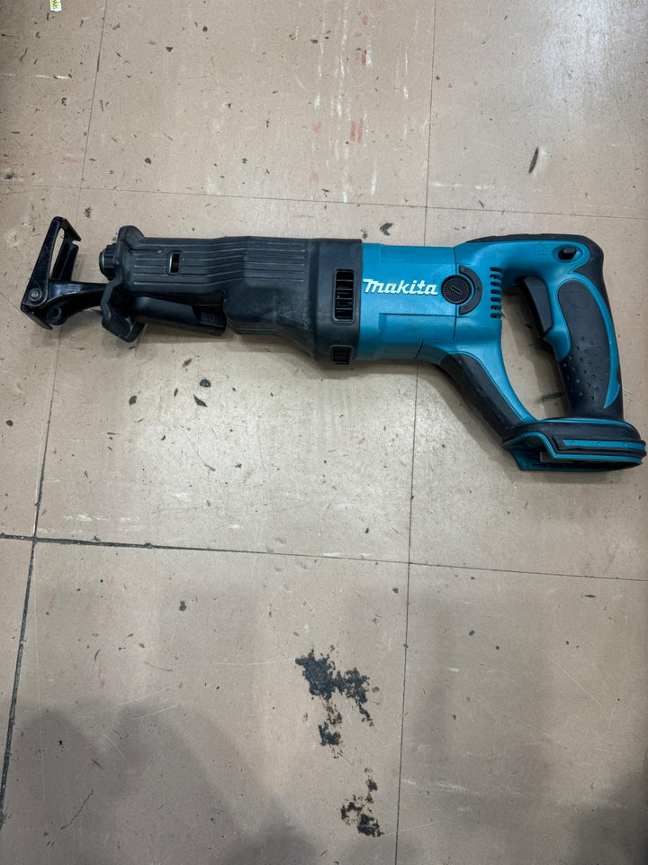 〇マキタ(makita) コードレスレシプロソー JR141DZK【草加店】