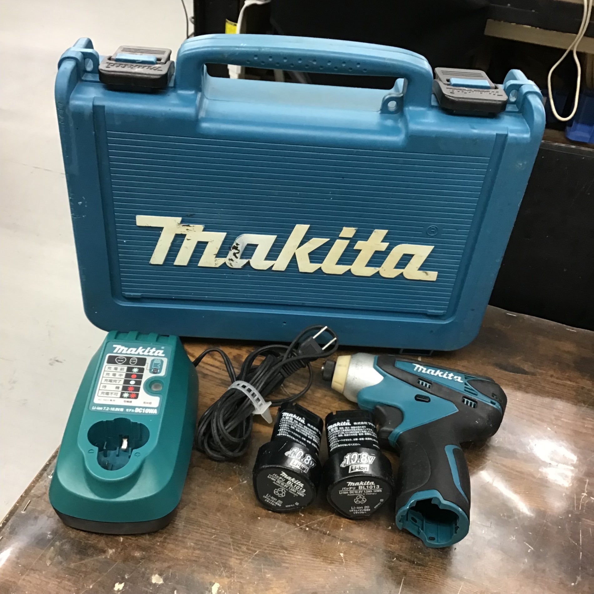 電動工具・エア工具 ☆マキタ(makita) コードレスインパクトドライバー 