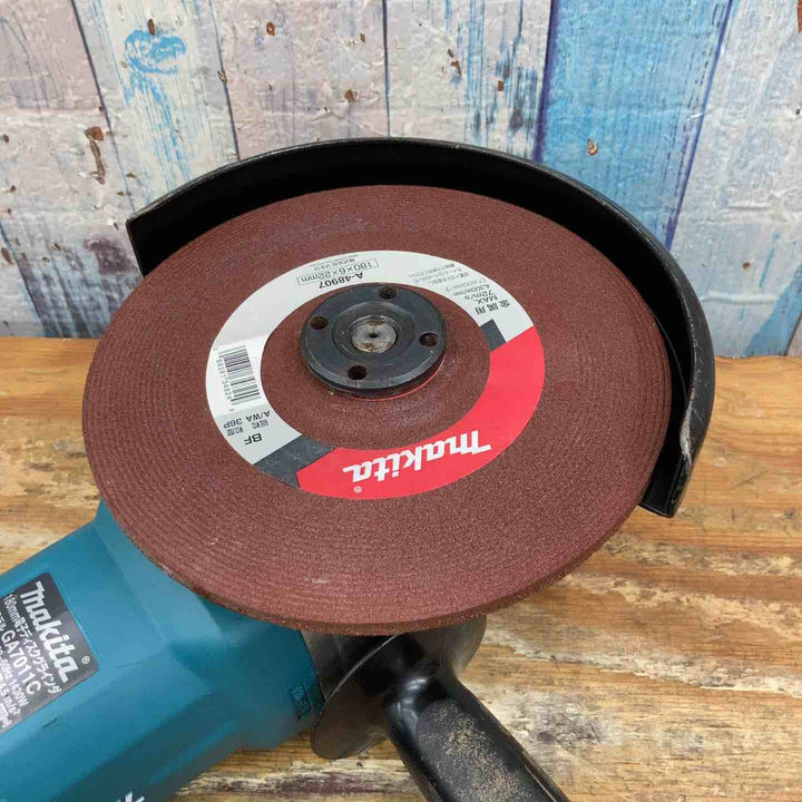 ☆マキタ(makita) 180mm電子ディスクグラインダ GA7011C【柏店】