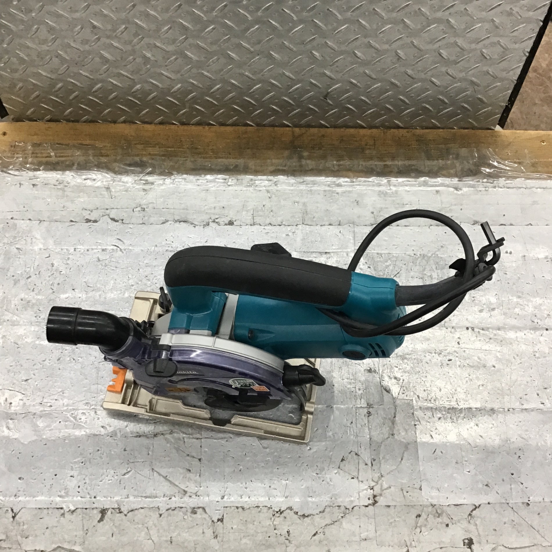 〇マキタ(makita) 防じん丸ノコ 5205FX【所沢店】 – アクトツールオンラインショップ