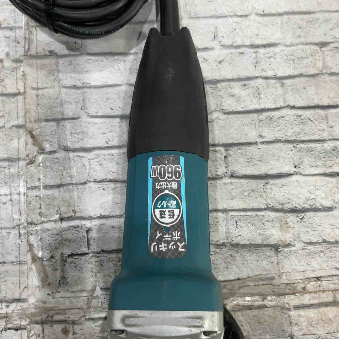 ☆マキタ(makita) 100mmディスクグラインダ GA4032【川口店】