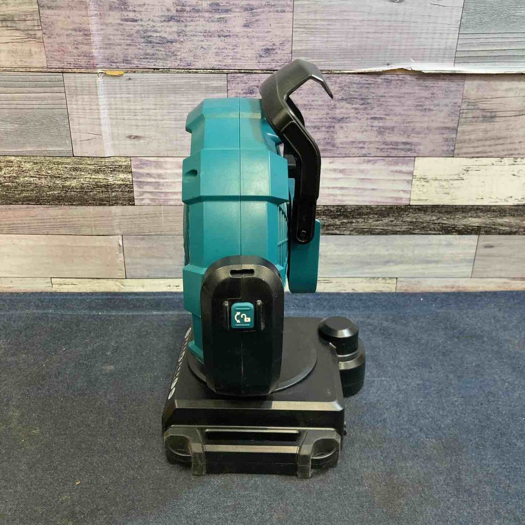 ★マキタ(makita) コードレスファン CF102DZ(本体のみ)【八潮店】