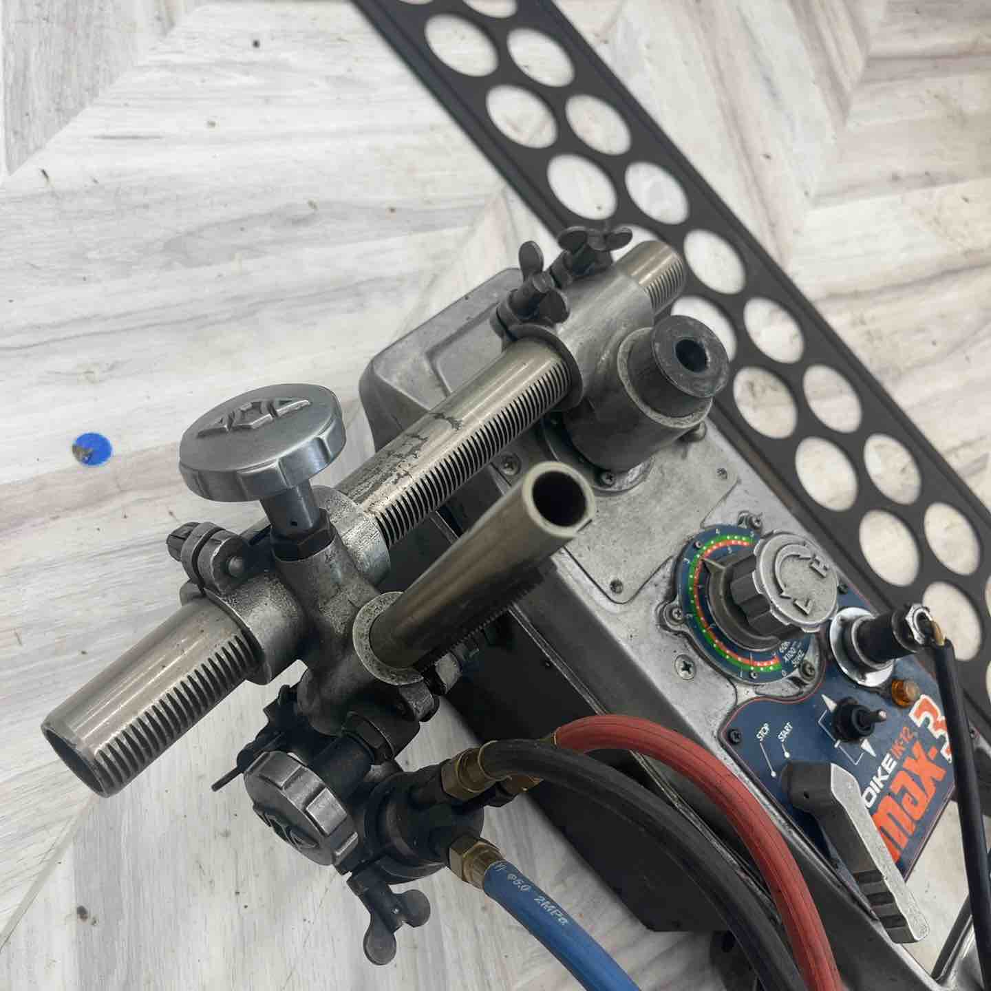 店頭受取り限定】◇小池酸素 ポータブル自動ガス切断機 MAX-3 IK-12