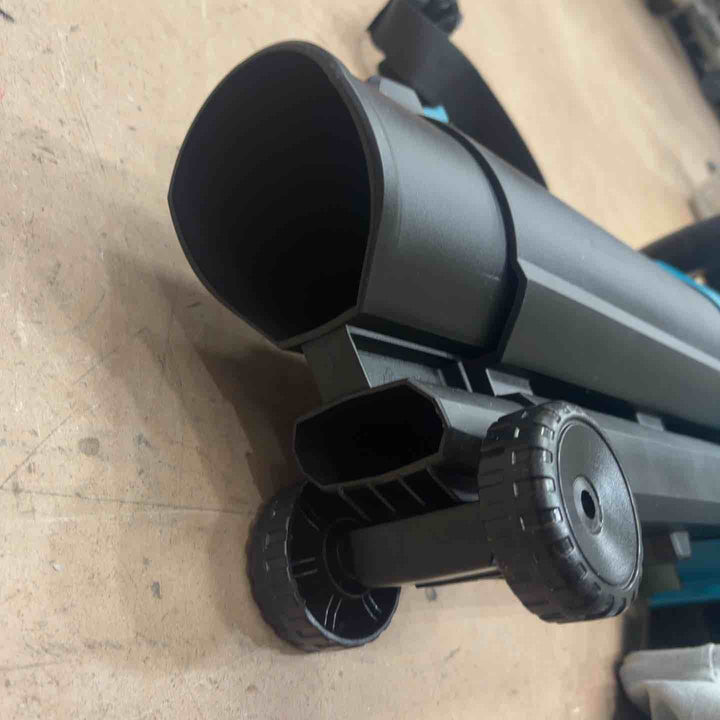★マキタ(makita) コードレスブロワ集じん機 MUB187DZ【草加店】