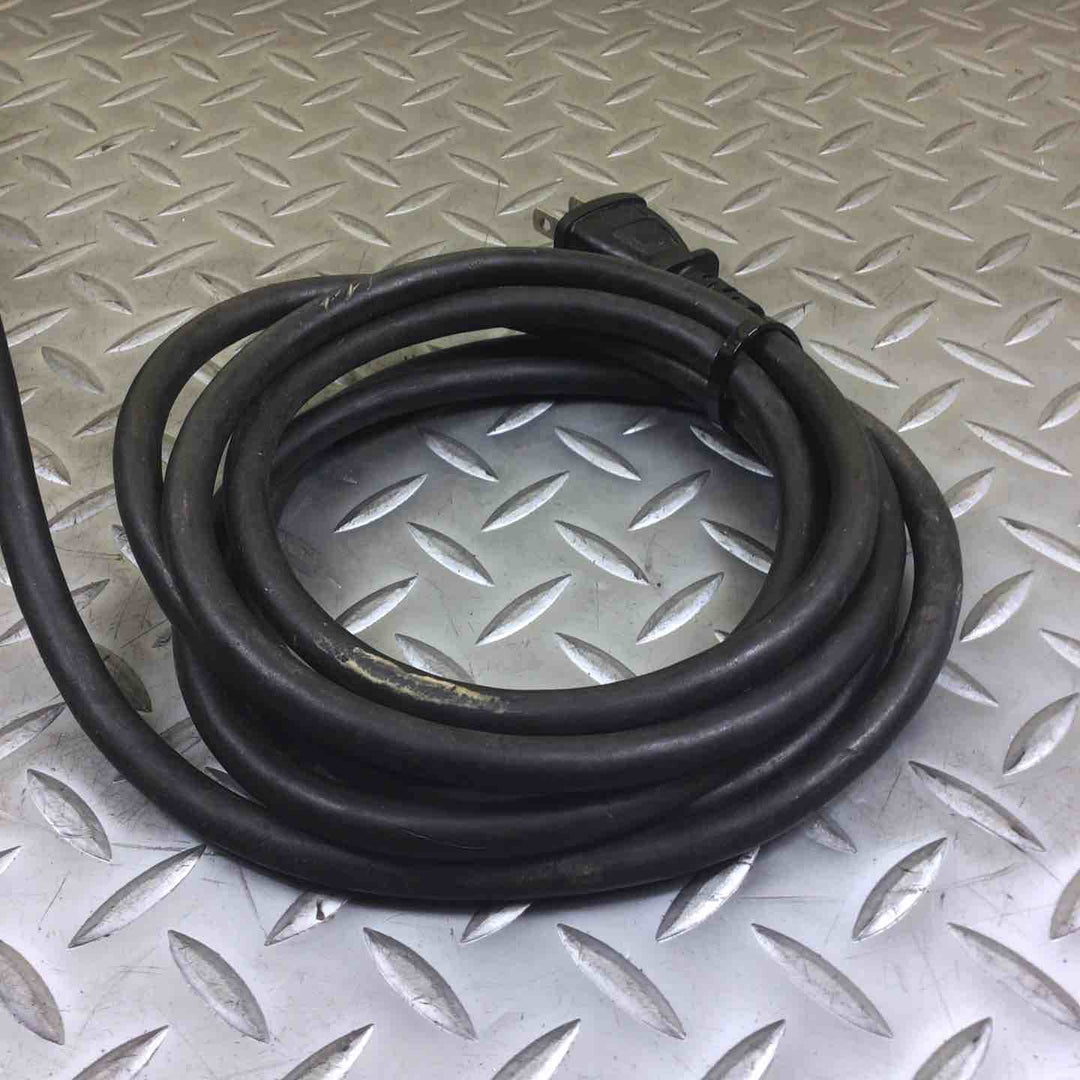 マキタ(makita) 電気カンナ KP0800A【川崎店】