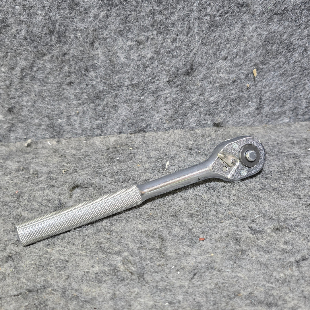 【長期保管未使用品※一部サビあり※】BBK フレアツール 電動ドリルも使用可能 800-FDN【桶川店】