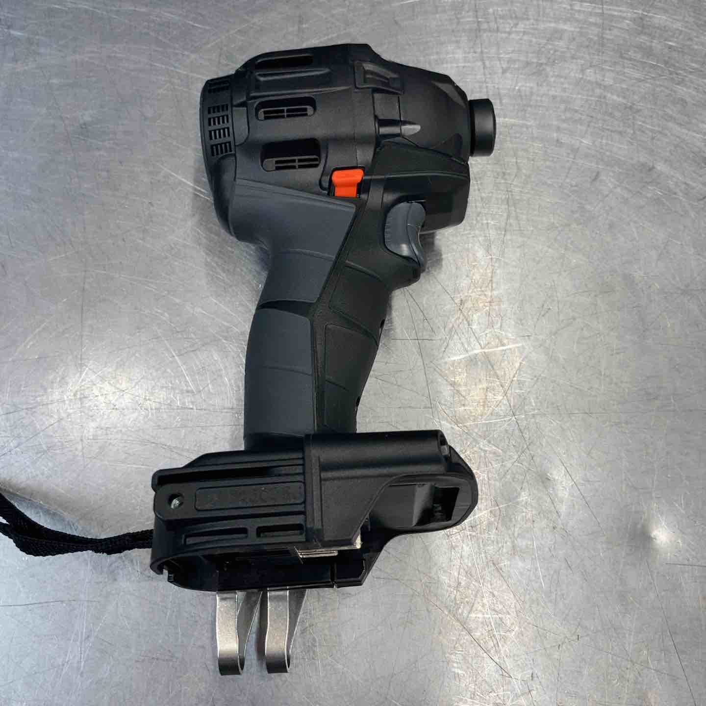 中古美品】 マックス(MAX) 14.4V/18V コードレスブラシレスインパクト