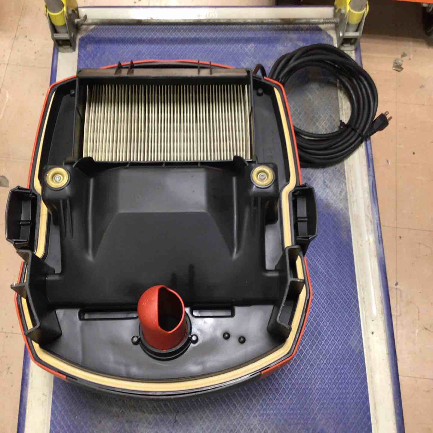 ◇ヒルティ(HILTI) バキュームクリーナー VC-20U 集じん機【草加店