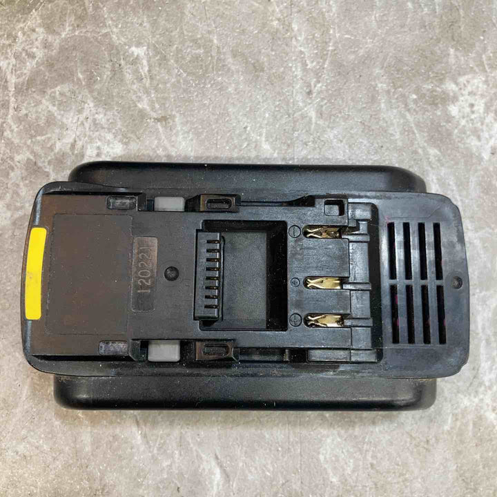 ◇パナソニック(Panasonic) コードレス角穴カッター EZ4543LE1S-B ボードカッター【八潮店】