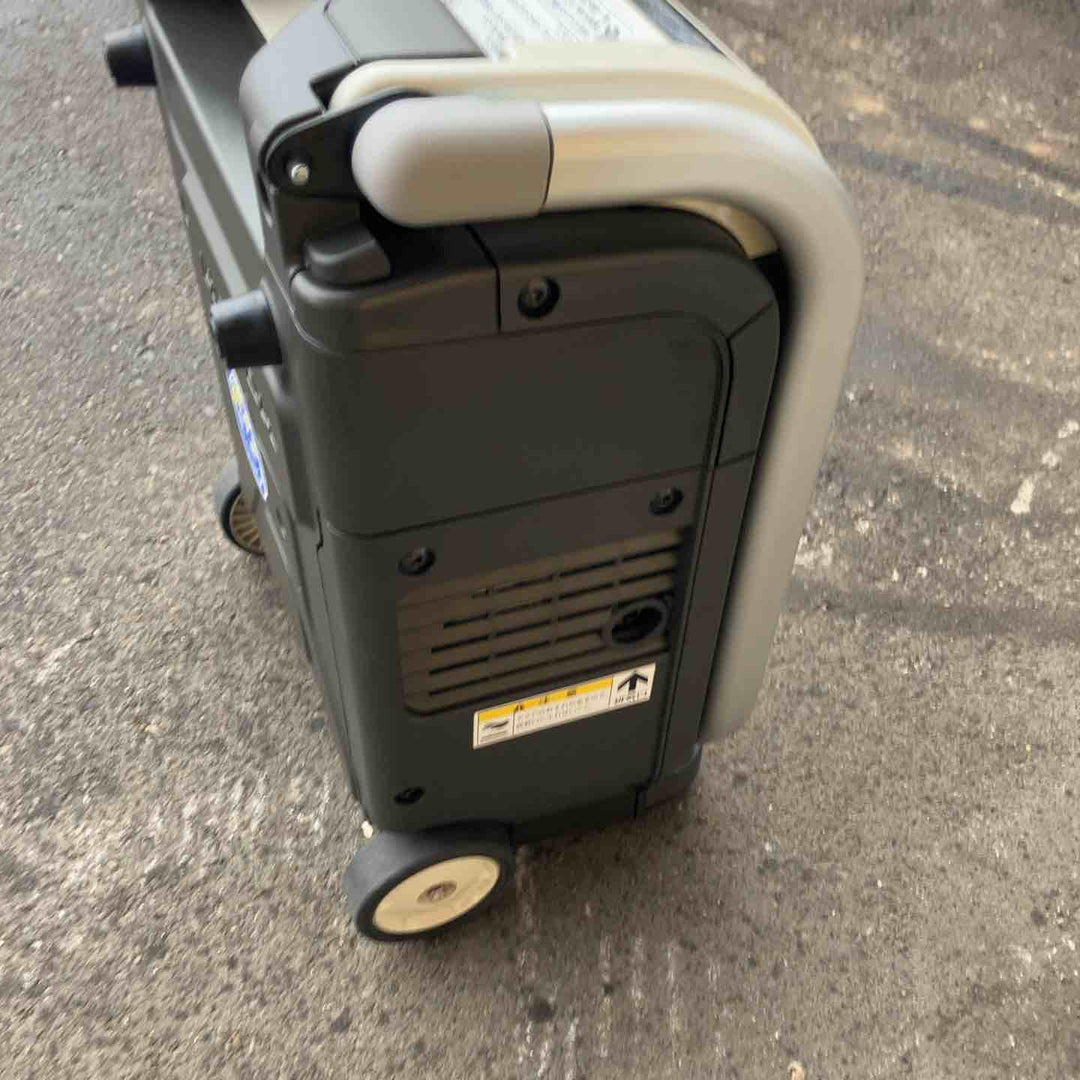 【中古品】 ホンダ/HONDA インバーターガス発電機エネポ・EU9iGB 【桶川店】