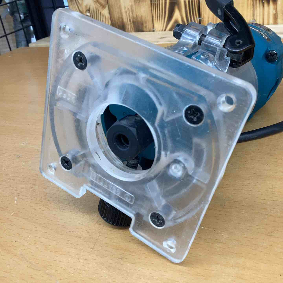 ☆マキタ(makita) 電子トリマ 3707FC【越谷店】