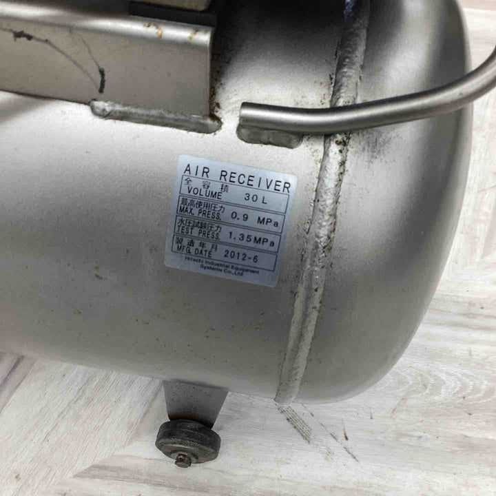 【店頭受取り限定】日立スーパーオイルフリーベビコン　0.75LE-8T　三相200V　50/60Hz共用【越谷店】