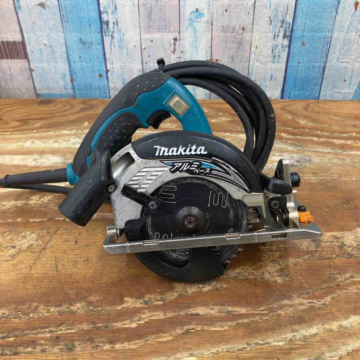【中古】マキタ Makita 5230 125mmマルノコ 本体のみ ☆マキタ(makita) 125mm電気マルノコ 5230【柏店】 – アクトツール