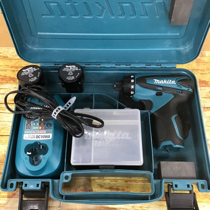 ☆マキタ(makita) コードレスドリルドライバー DF030DWX【川崎店】