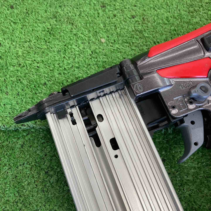 【中古美品】 マックス/MAX 高圧フィニッシュネイラ・HA-55SF2(D) 【桶川店】