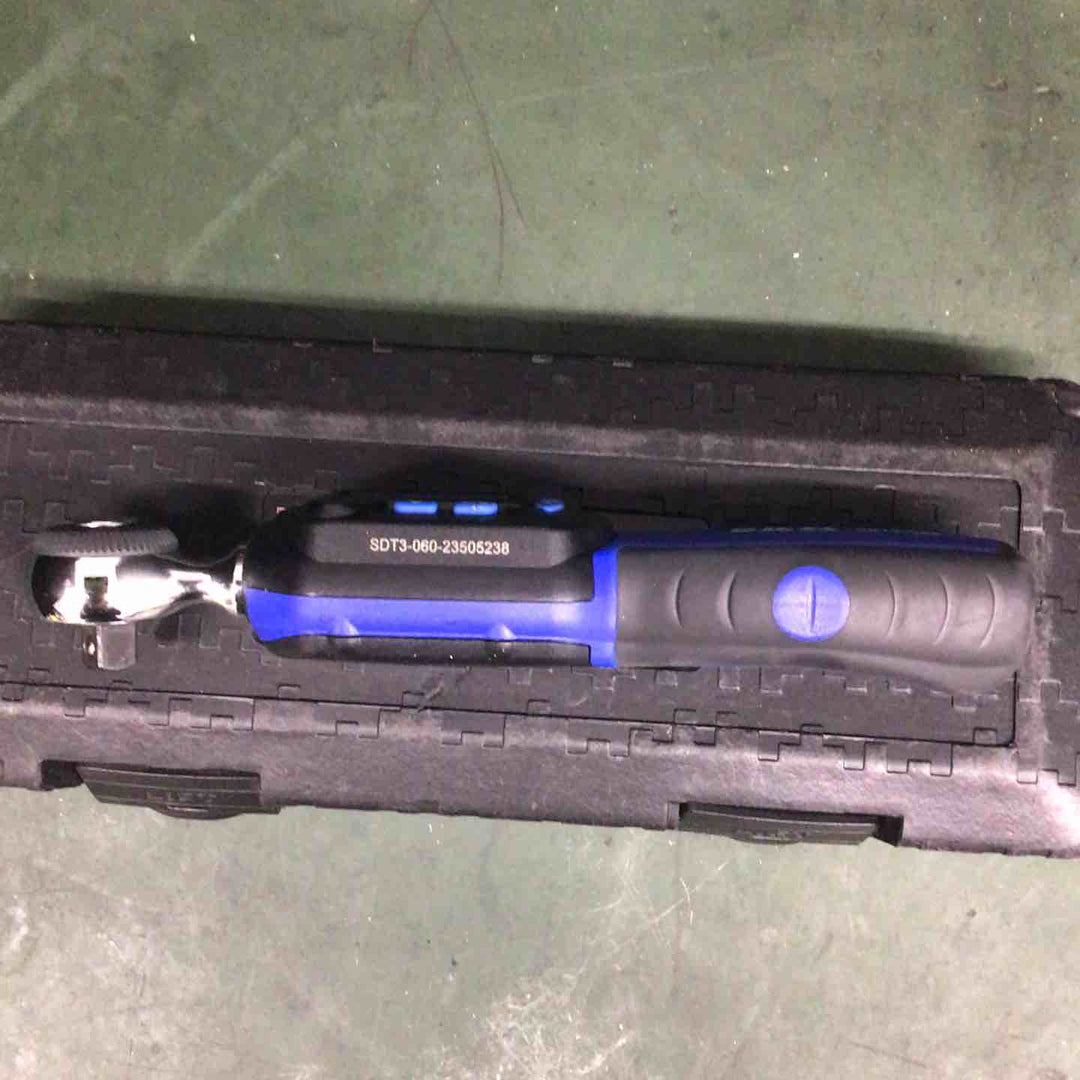 ◇SK11 デジタルトルクレンチ 差込角 9.5mm 3~60N・m SDT3-060【戸田店】