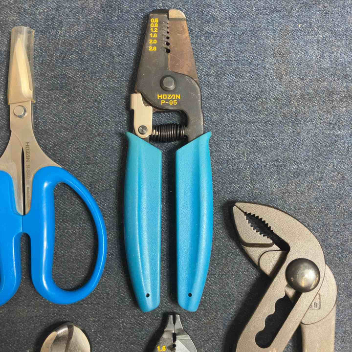 HOZAN ホーザン 工具11点 P-955 VA線ストリッパー 575034 圧着工具 N-14 P-245等 電気工事士 まとめ売り【八潮店】