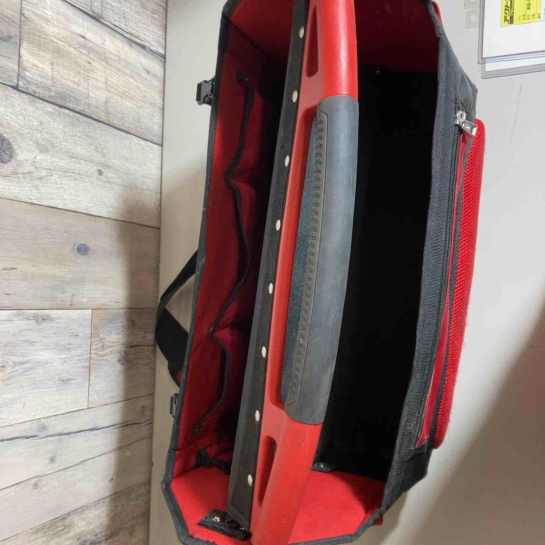 MILWAUKEE　PACKOUT　ツールバッグ①【戸田店】