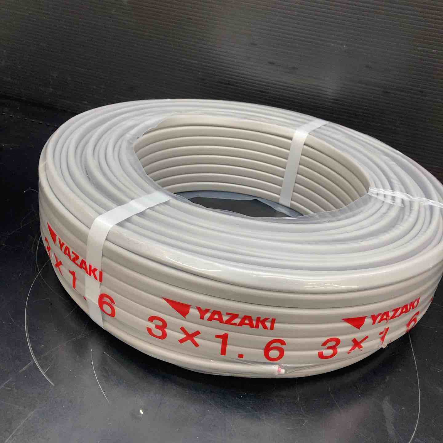 未使用品(店頭展示品)】矢崎 VVFケーブル 1.6mm×3芯 100m巻 (灰色