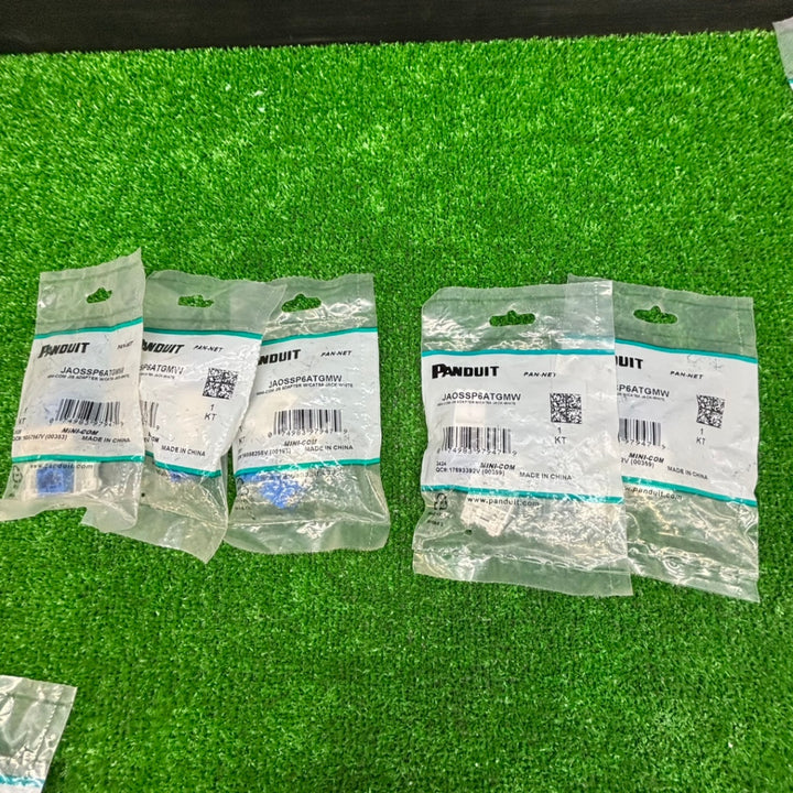 【未使用品】PANDUIT(パンドウイット) モジュラー ローゼット キット ボックス など 各種 JOQ1H6A00 JOQ2H500 など 合計38点 【電材館越谷店】