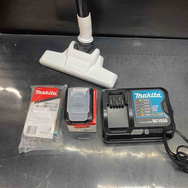 ◇マキタ(makita) コードレスクリーナ CL107FDZW【川越店】