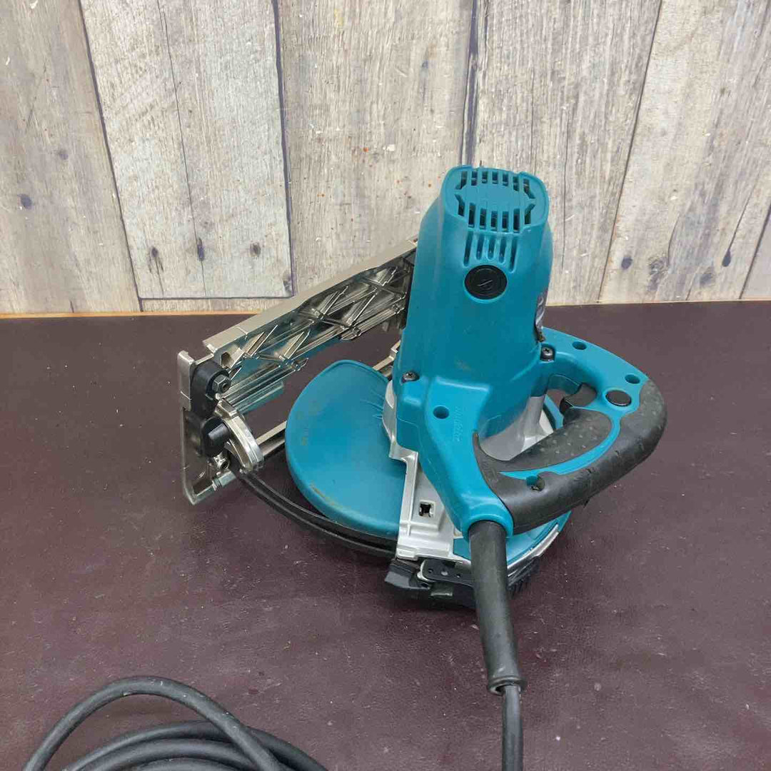 【中古品】 マキタ(makita) 電気マルノコ 5637BA 【東大和店】