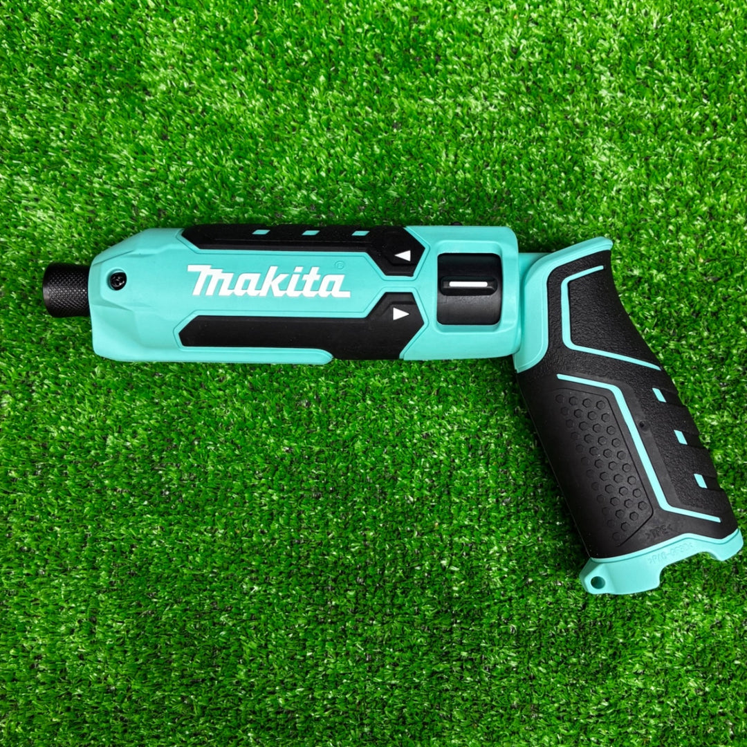 【未使用品】マキタ(makita) 7.2Vコードレスインパクトドライバ TD023DZTB(ターコイズブルー) 本体のみ【電材館越谷店】