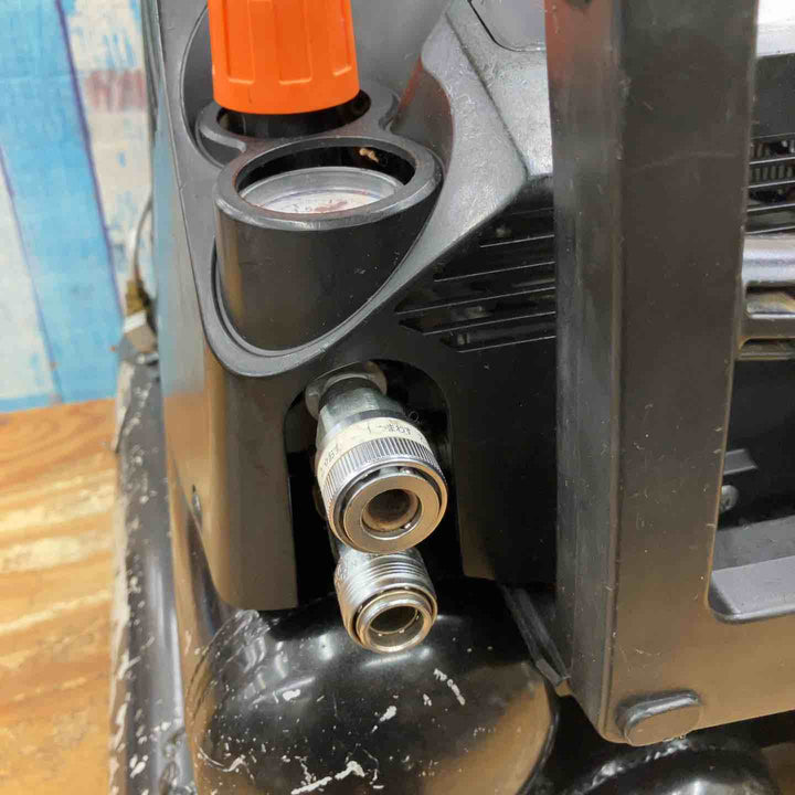 ★マックス(MAX) エアコンプレッサー AK-HH1270E3(27L)【柏店】