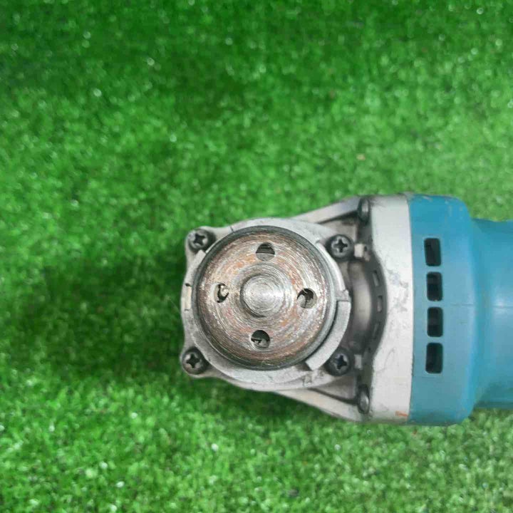 マキタ(makita) 100mmディスクグラインダ GA4032【藤沢店】