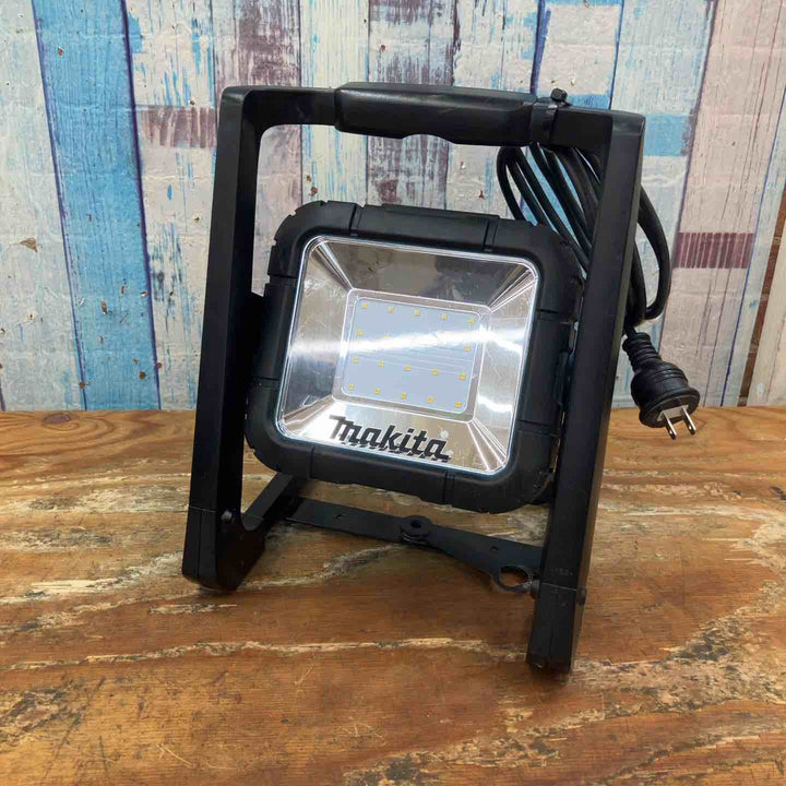 ★マキタ(makita) コードレスLEDスタンドライト ML805【柏店】