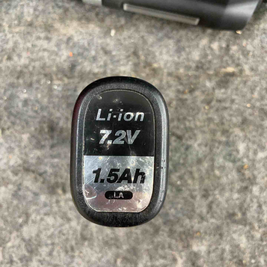 ◇パナソニック(Panasonic) スティックインパクトドライバー EZ7521LA1S-B【鴻巣店】